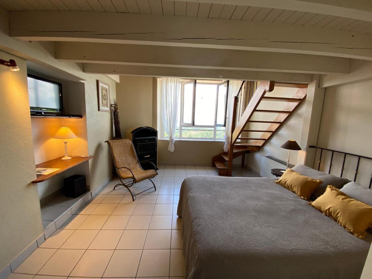 Auberge De La Tour De Brison Sanilhac エクステリア 写真